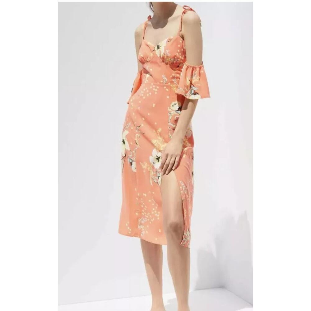 Urban Outfitters UO Boardwalk Floral Off The Shoulder Midi Dress in Coral Size L